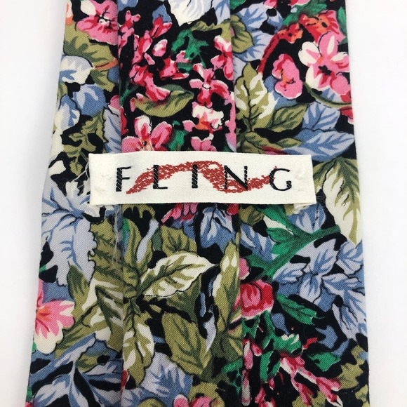 FLING Floral Necktie - Picture 3 of 5